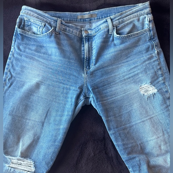 Joe’s Jeans Mid-Rise Cigarette Cut Crop Jeans - Picture 4 of 8